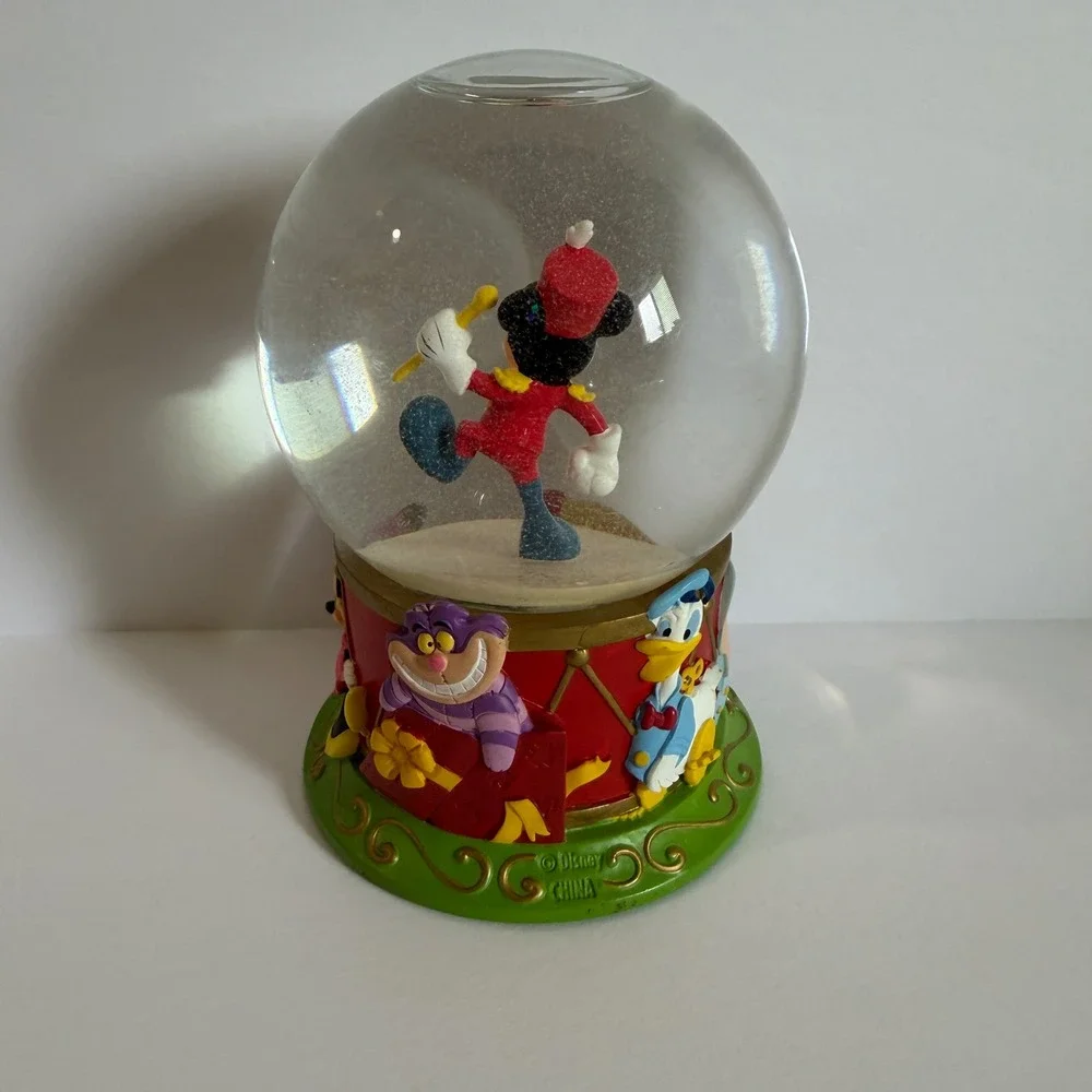 Disney Store Mickey Mouse 75th Anniversary Bandleader Musical Snow Globe Drum